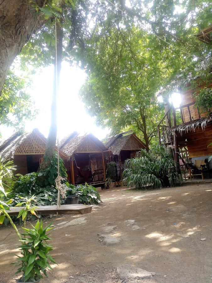 Готель Easy Huts Ко-Ланта Екстер'єр фото