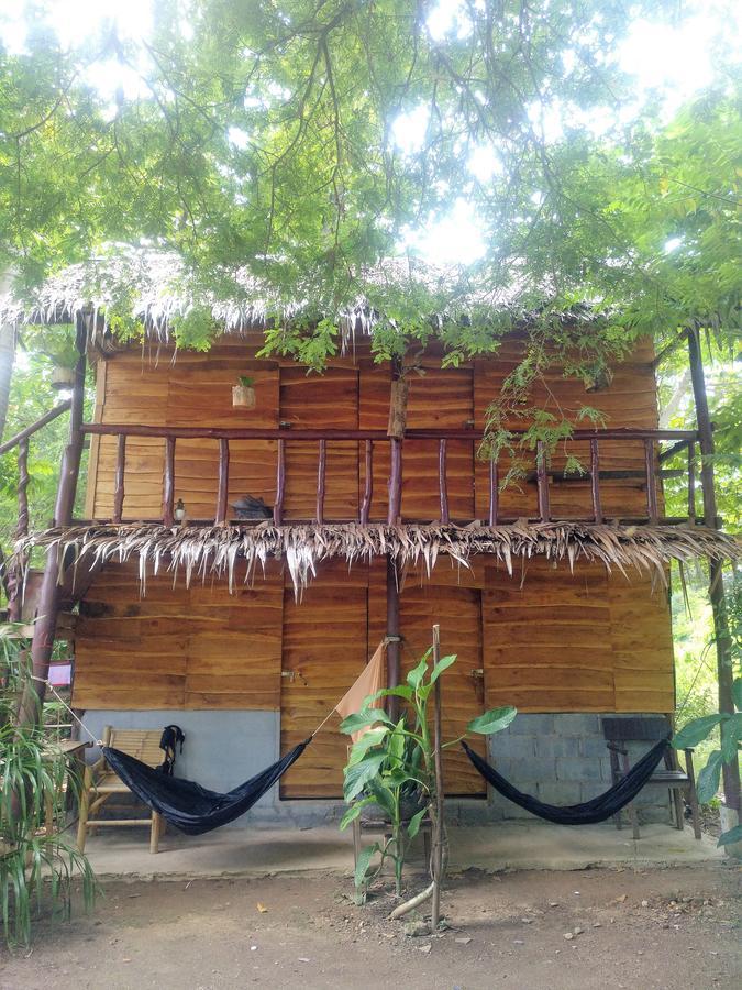 Готель Easy Huts Ко-Ланта Екстер'єр фото
