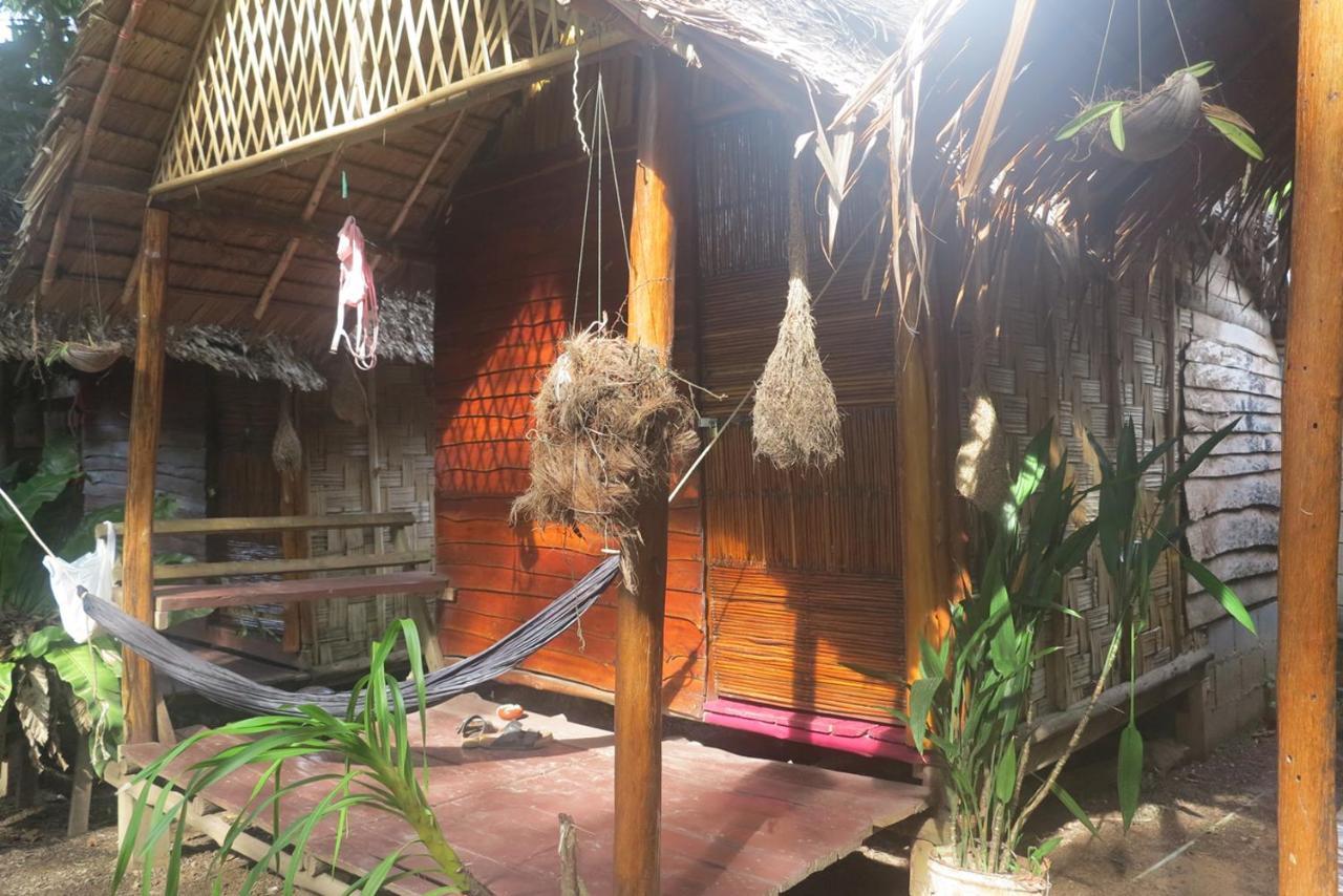 Готель Easy Huts Ко-Ланта Екстер'єр фото