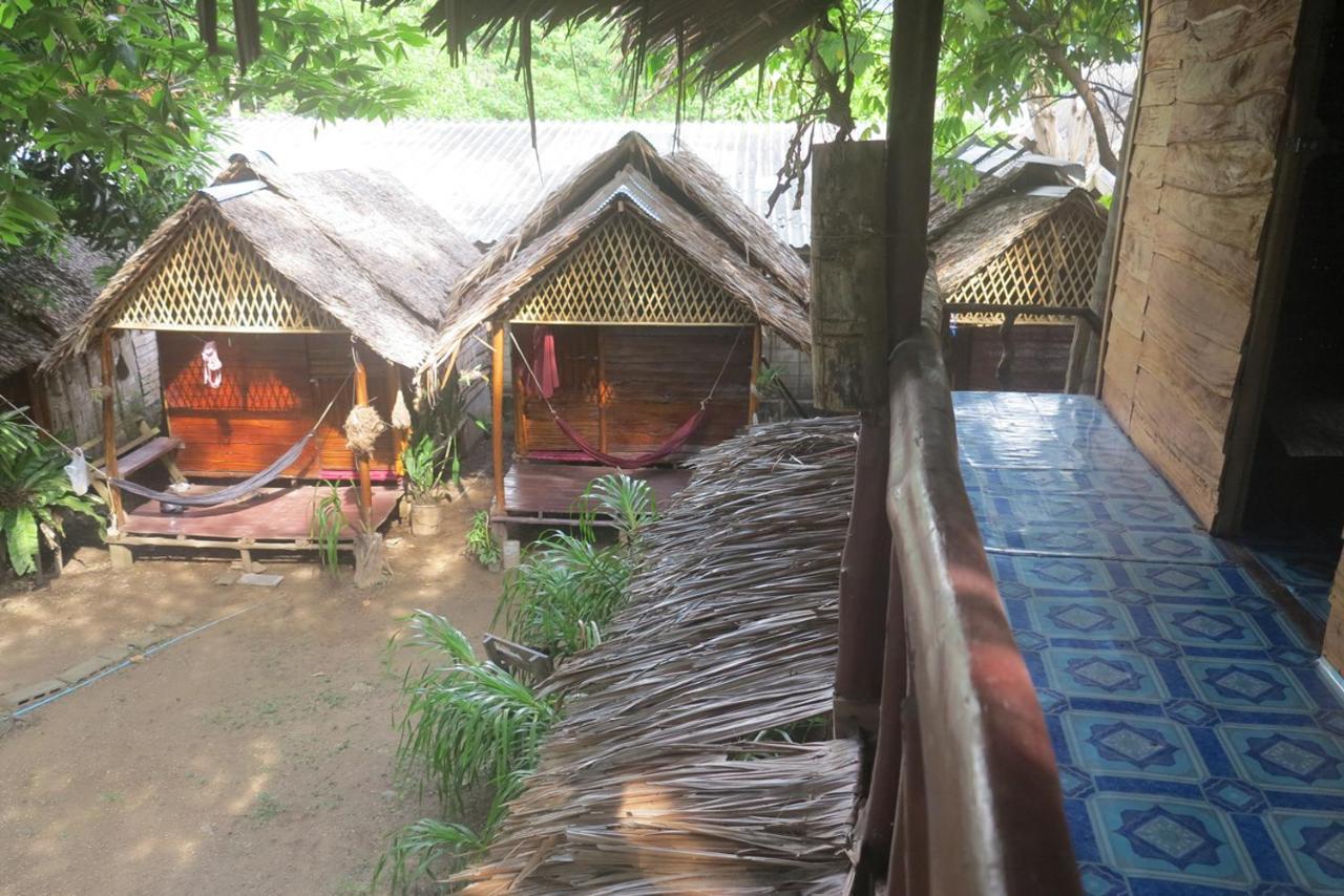 Готель Easy Huts Ко-Ланта Екстер'єр фото