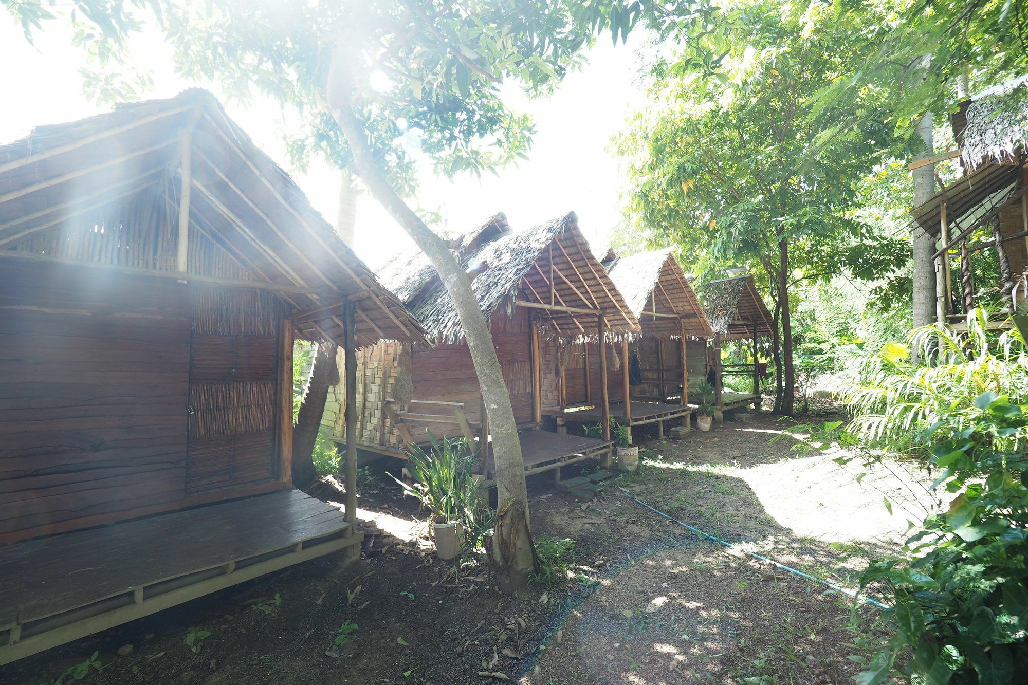 Готель Easy Huts Ко-Ланта Екстер'єр фото